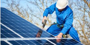 Installation Maintenance Panneaux Solaires Photovoltaïques à Pazayac
